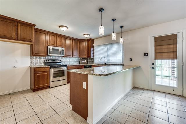 Primary Photo - 4762 N Colony Blvd