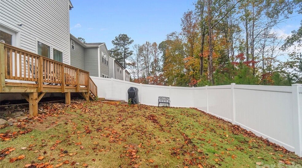 Building Photo - 242 Lacewing Dr