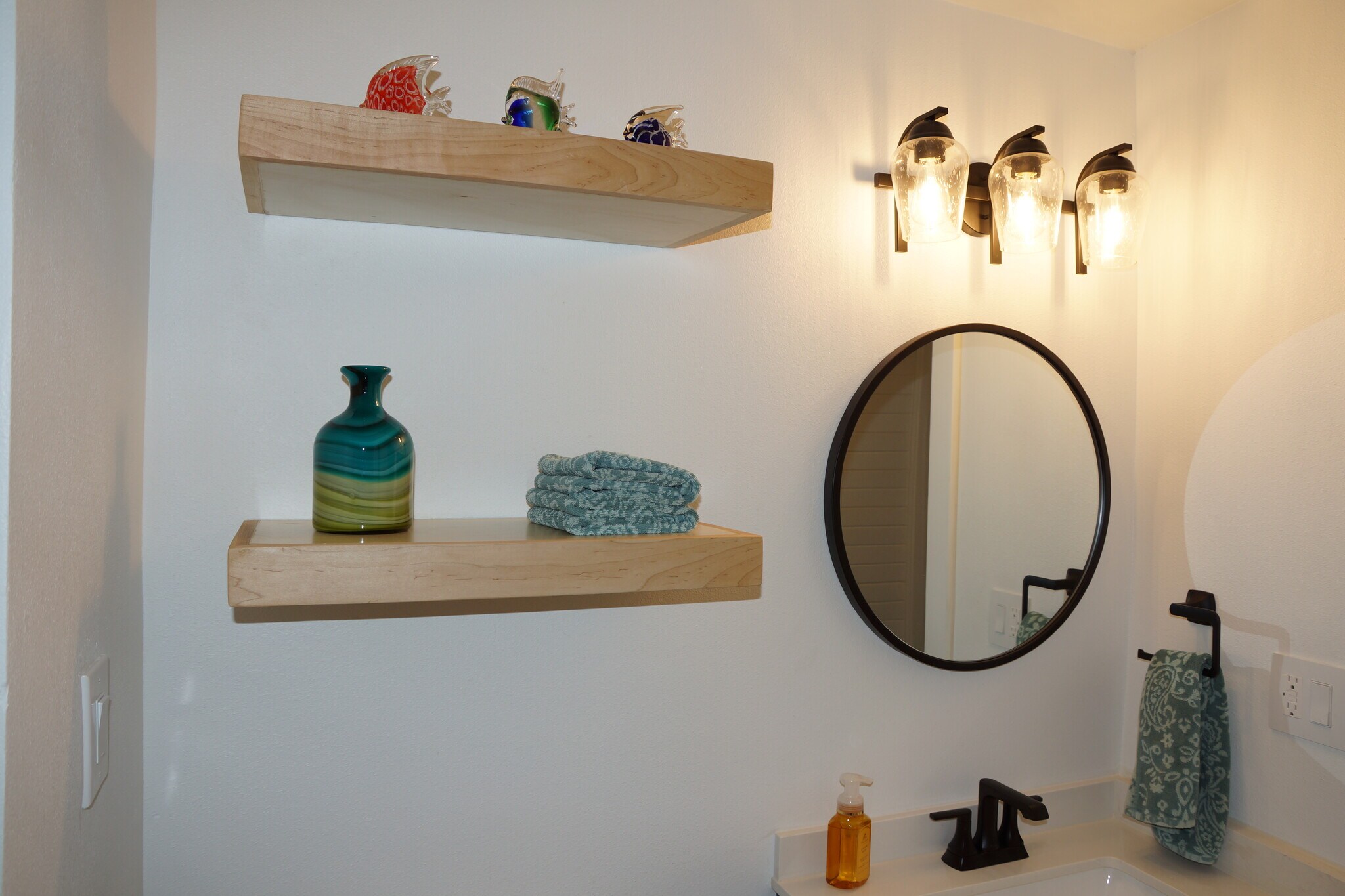 Bathroom - 816 Carroll Ave