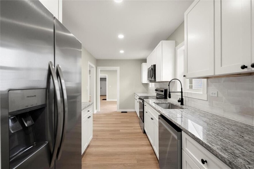 Building Photo - 1332 Thurgood St SW