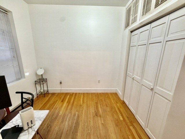 Building Photo - 162 Endicott St