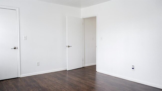 Building Photo - 6708 Biggs Ct