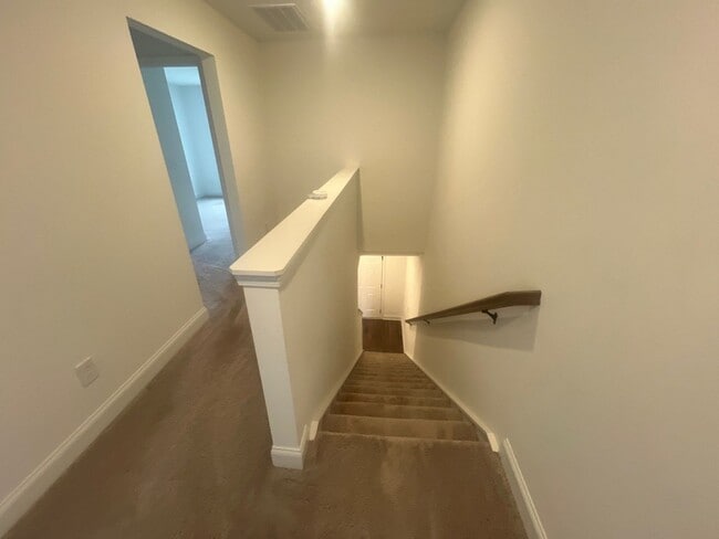 Building Photo - 312 Traywick Pl