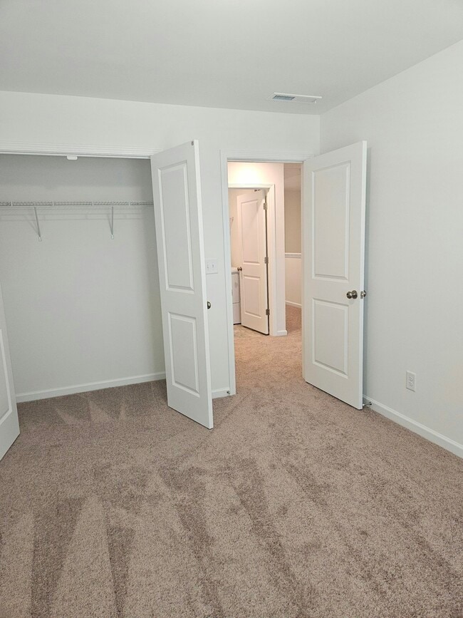 Building Photo - 3164 Lilac Grove Dr