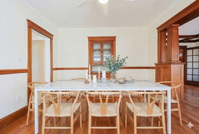 Building Photo - 105 Marlboro St