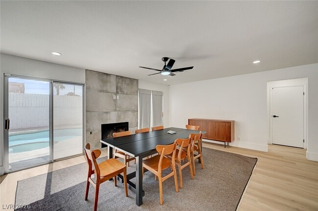 Building Photo - 3200 Ivory Coast Dr