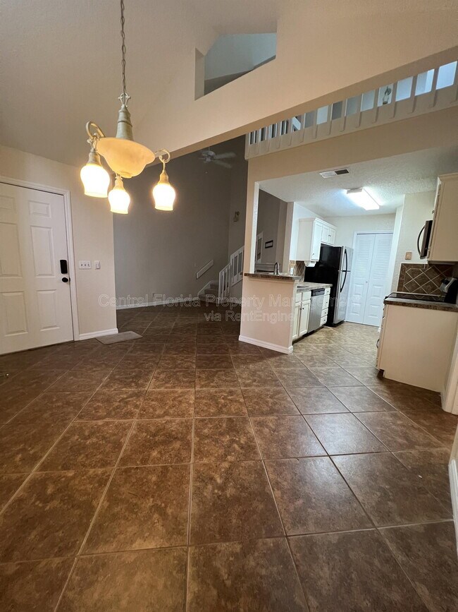 Building Photo - 954 Forest Ridge Ct