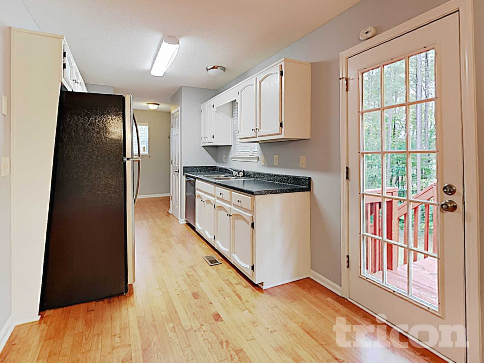 Building Photo - 213 Martins COurt