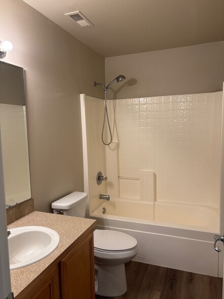 Building Photo - 2811 162nd St E