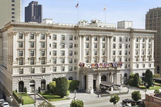 Building Photo - Beautiful and Spacious 1BR|1BA in Nob Hill...