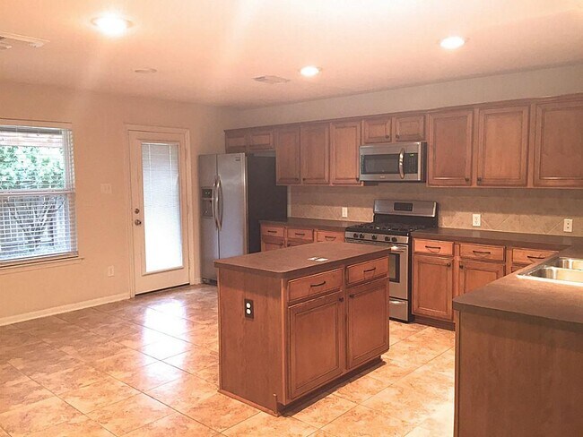 Building Photo - 174 Fairwind Trail Dr