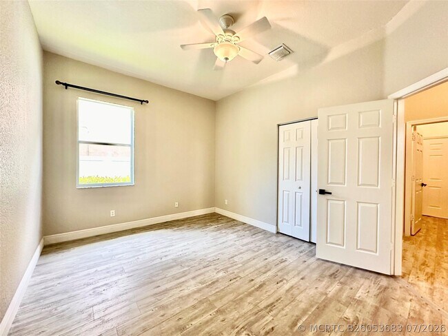 Building Photo - 4109 W Whitewater Ave