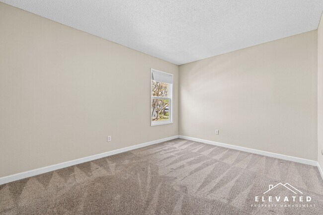 Building Photo - 8244 Windmill Farms Dr