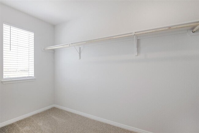 Building Photo - 13600 Thomas Wheeler Wy