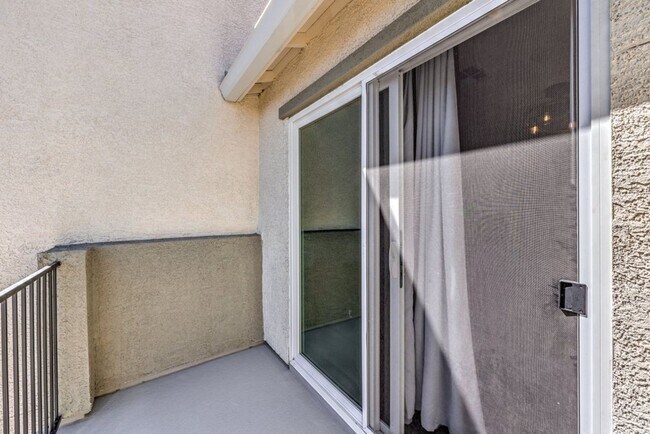Building Photo - 6816 Citron Mist Ct