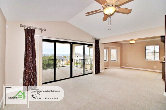 Building Photo - 3112 Riesling Path