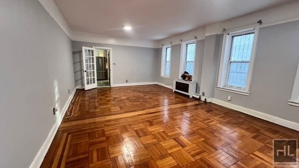 Building Photo - 797 Lenox Rd