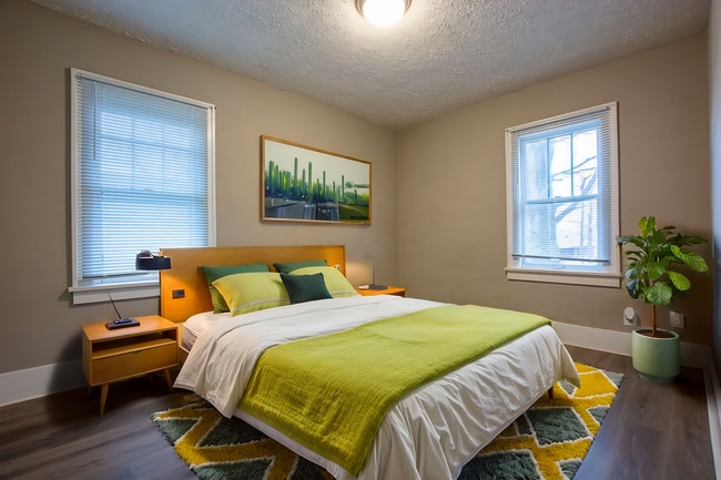 Building Photo - 2 Bedroom / 1 Bath Home located near Askar...