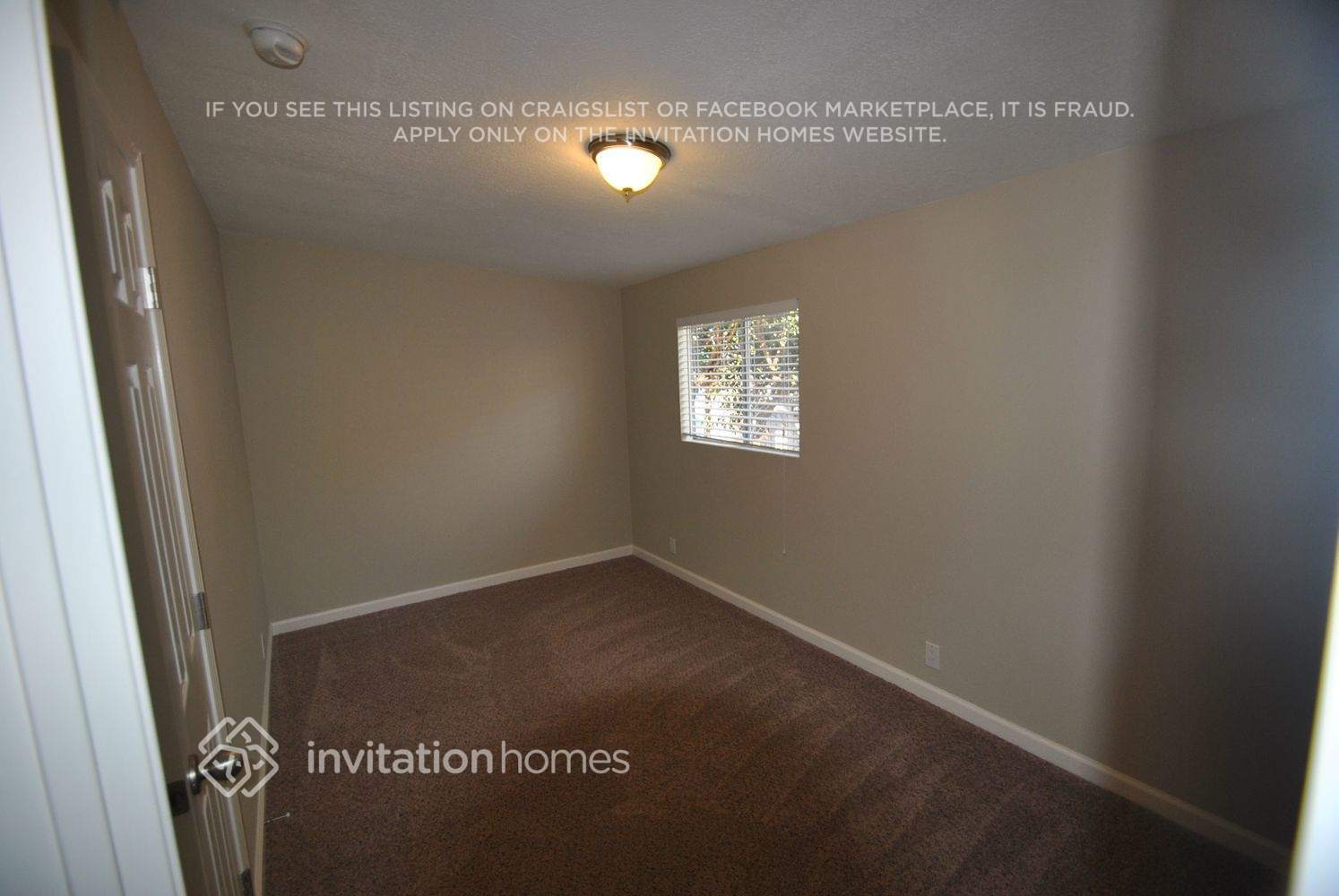 Building Photo - 1401 8th St