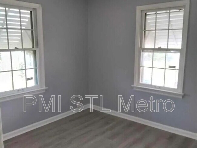 Building Photo - 8146 Rector Dr