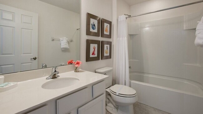 Building Photo - Providence Golf Community Home!