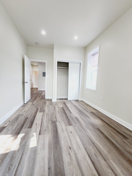 11 Broadway Ave 45 - 10 Broadway