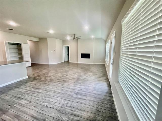 Building Photo - 525 Ardsley Ln