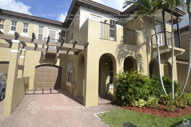 Building Photo - 6855 Julia Gardens Dr