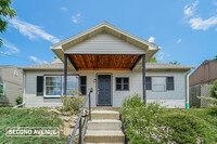 Building Photo - 1926 Sloan Ave