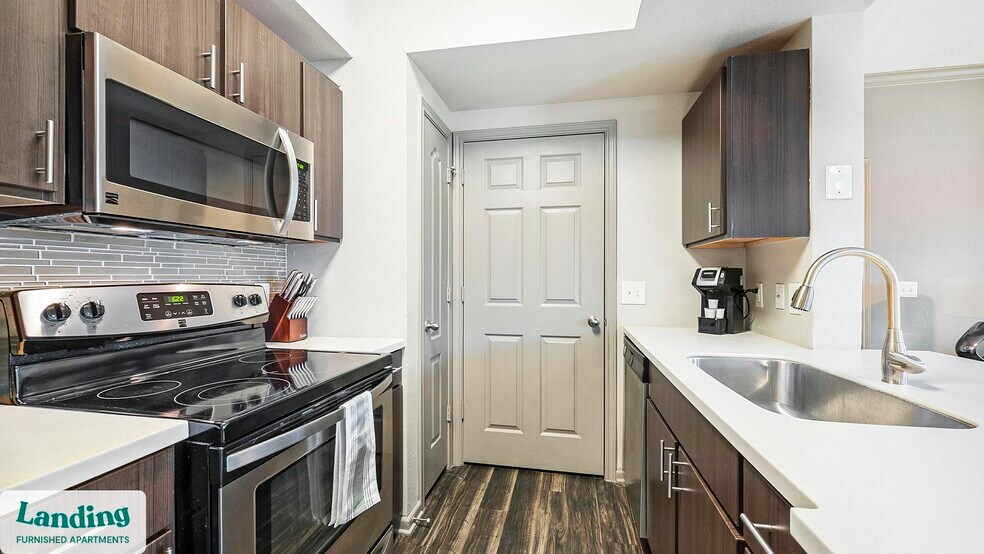 Building Photo - 10101 W Parmer Ln