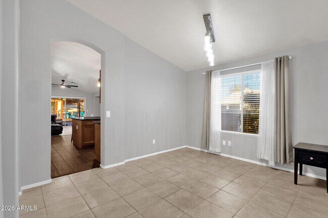 Building Photo - 17424 N 2nd Ave