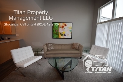 Building Photo - 729 N Waldoch Dr