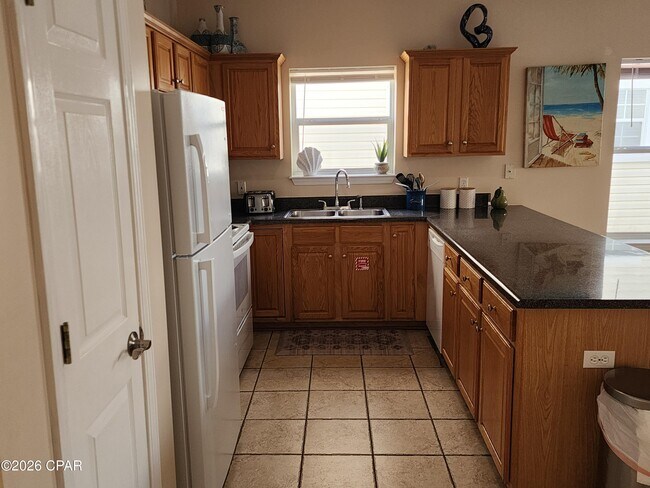 Building Photo - 11728 Seashore Ln