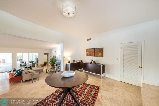 Building Photo - 6205 SW 108th St