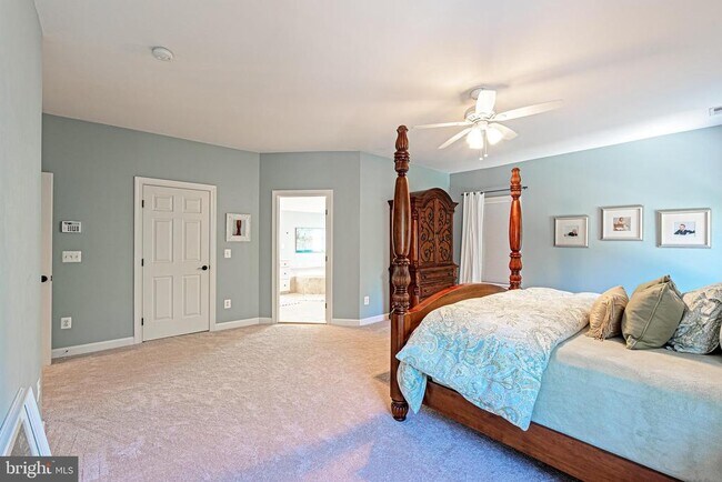 Building Photo - 47333 Middle Bluff Pl