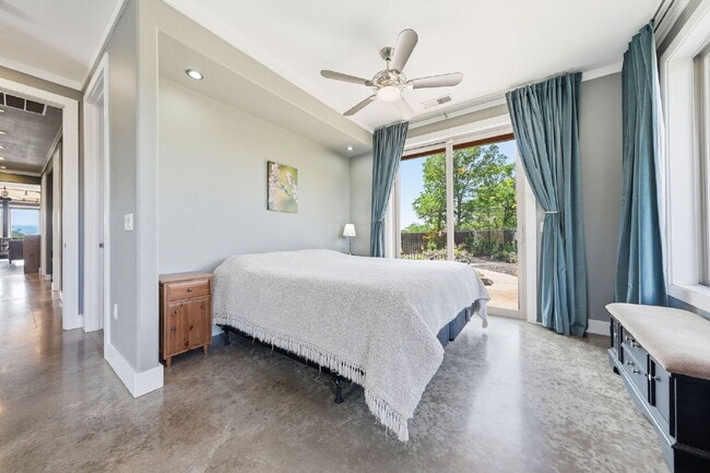 Building Photo - Peaceful Hilltop Retreat with Views | Unfurnished 5BD Executive Home on Private Knoll