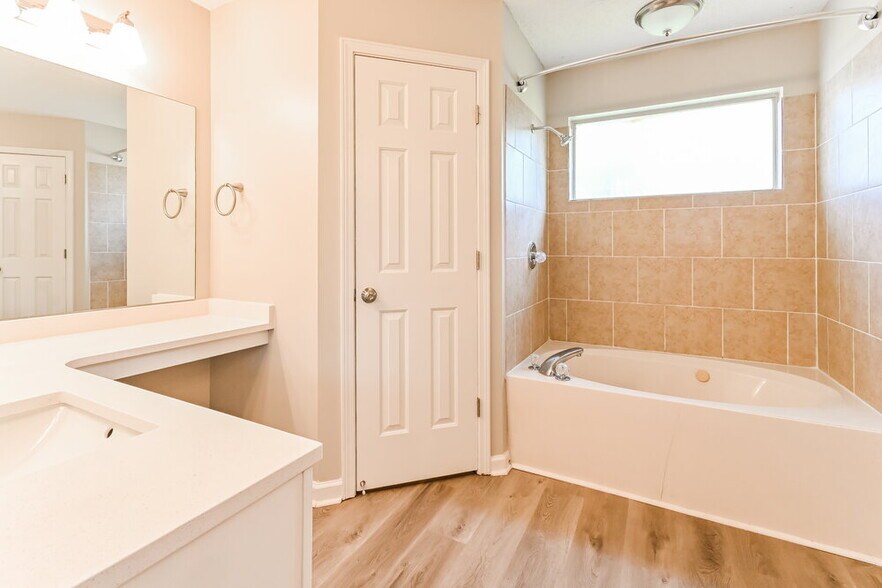 Building Photo - 6456 Birch Mill Cove