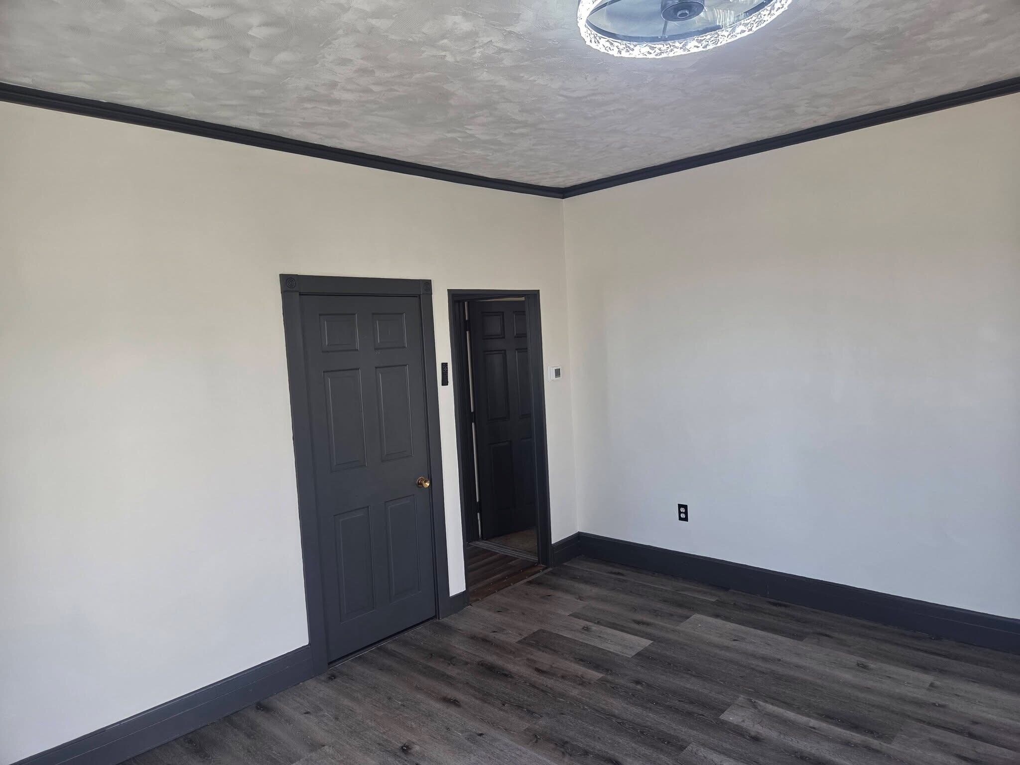 Building Photo - 25 Shepherd St