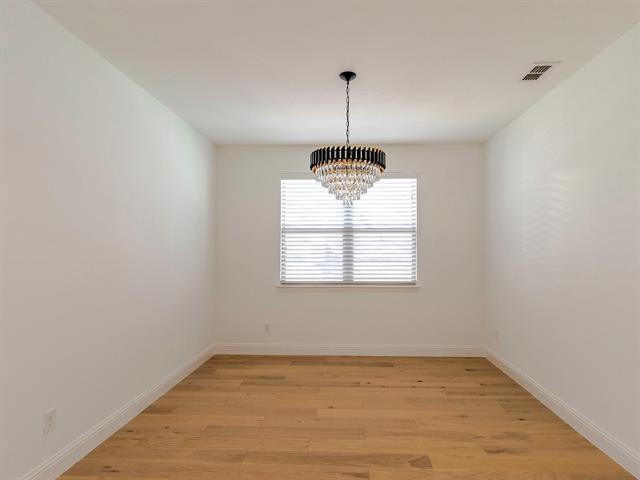 Building Photo - 1700 Meadow Trail Ln