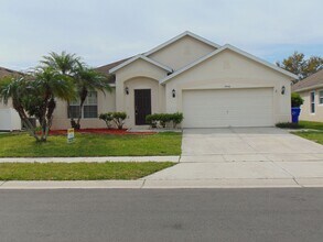 Building Photo - Cypress Reserve 4 Bedroom-Kissimmee