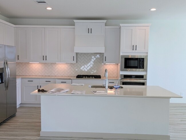 Building Photo - 6219 Pelican Ridge Wy