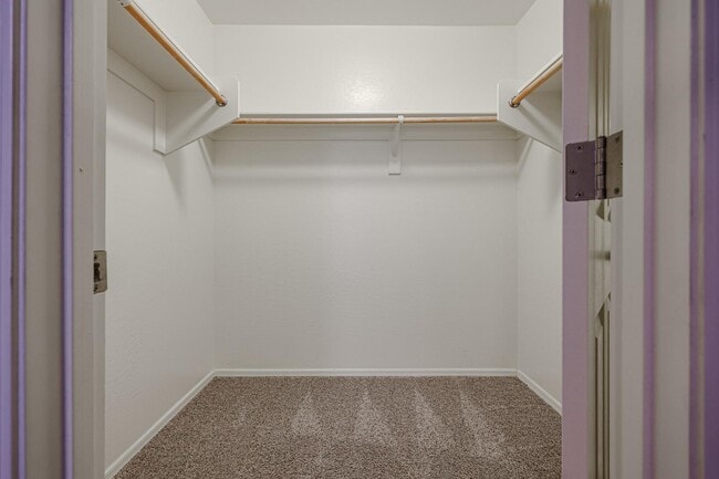 Building Photo - 12226 W Locust Ln