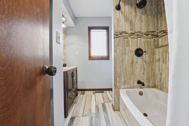 Building Photo - 13040 Duncan Plains Rd NW