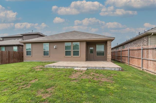 Building Photo - 15908 Back Nine Rd