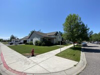 Building Photo - 509 Woodman Dr