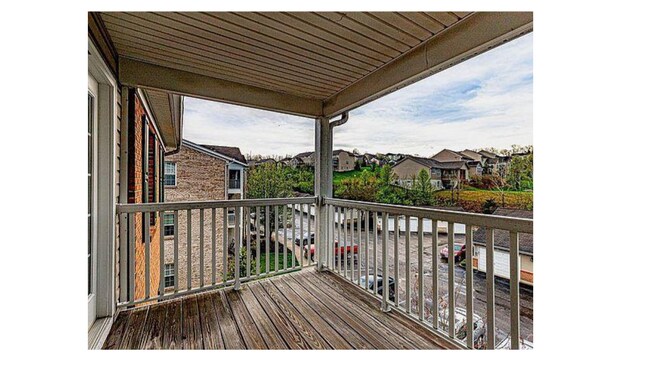 Porch - 5401 Michelles Oak Ct