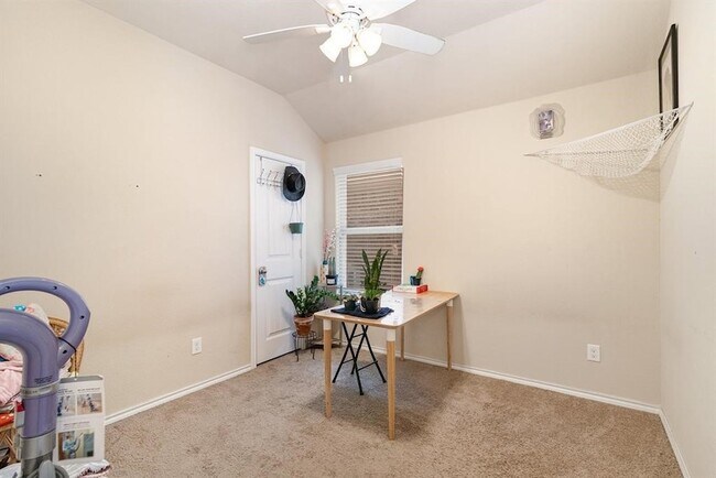 Building Photo - 1629 Milledge Rd