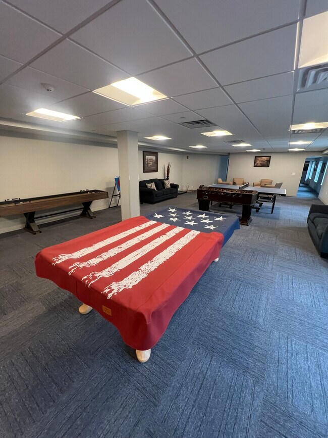 Building Photo - 12 Florence St