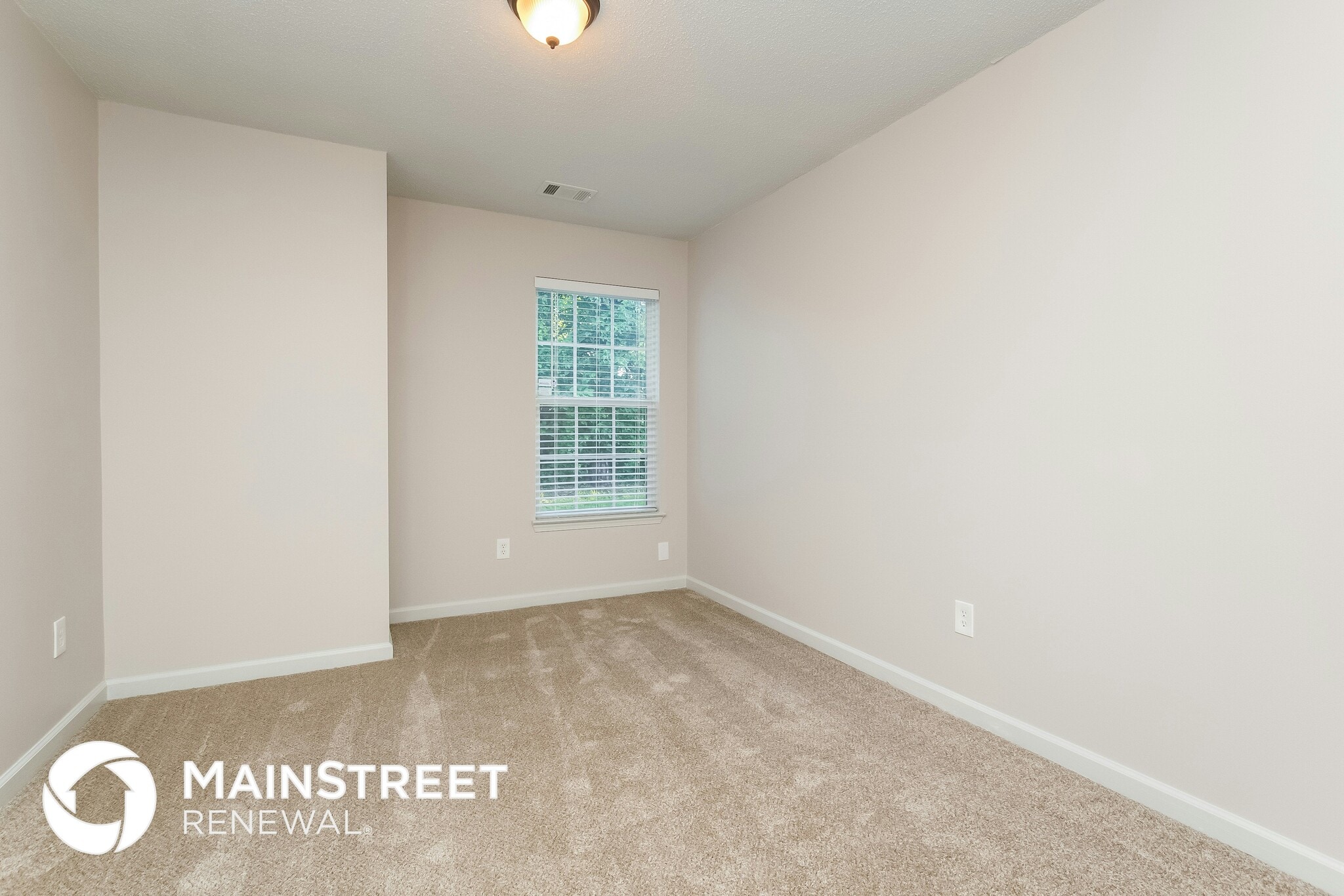 Building Photo - 8548 Guthrie Dr