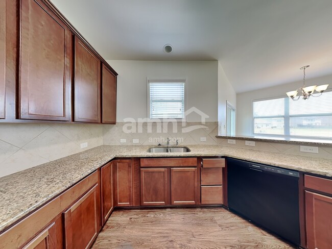 Building Photo - 2222 Kingstree Dr